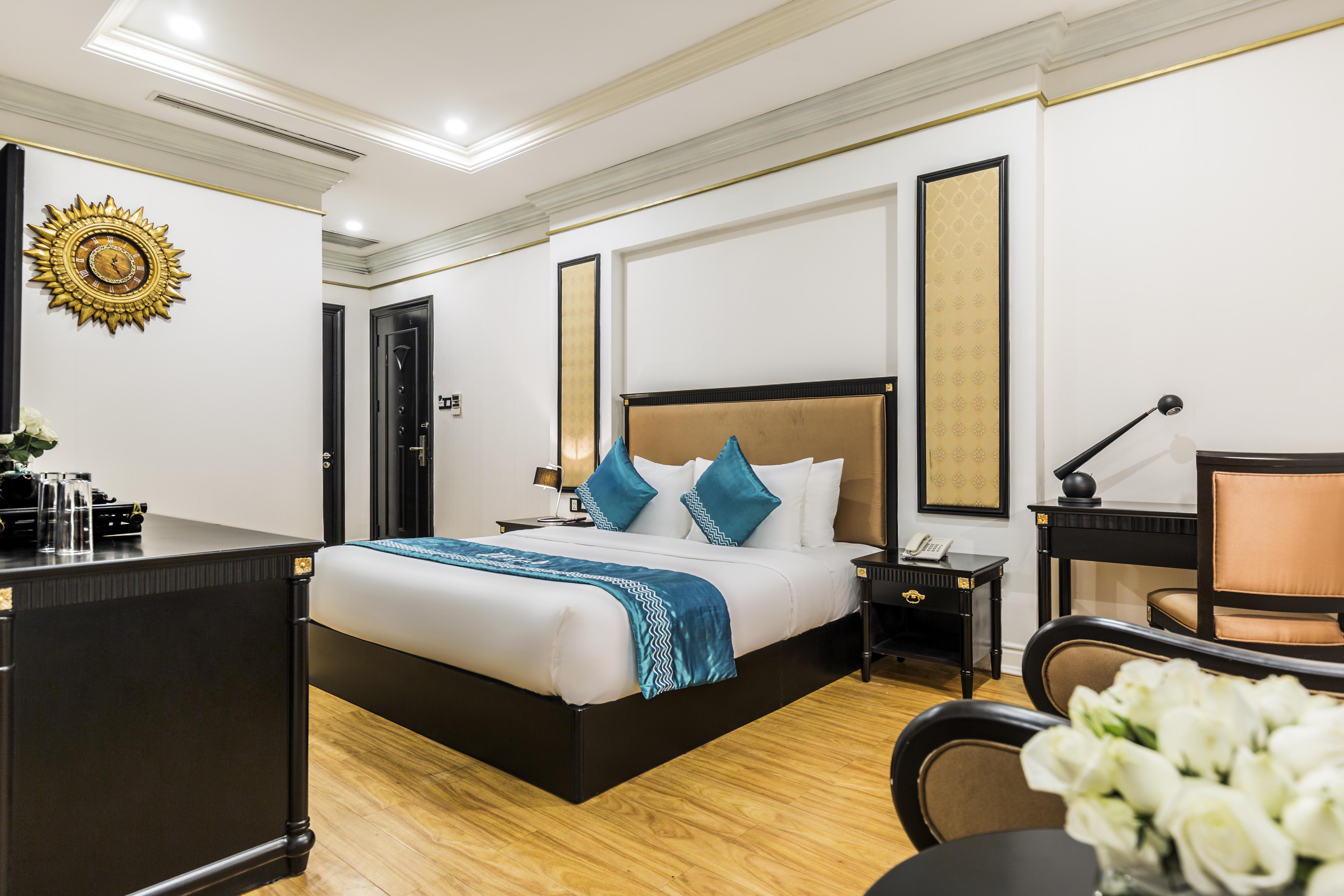 Ibiza Riverfront Da Nang Hotel Powered By Aston Exterior photo